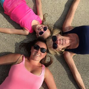 Meet your Posher, Debbie